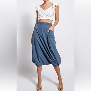 ✨RESTOCKED✨FABULOUS MIDI BUBBLE HEM PANTS